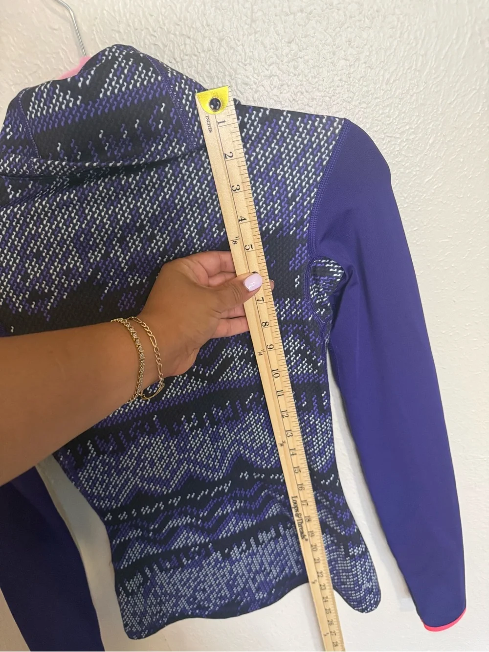 Nike Pro Purple Patterned Long-Sleeve size XS